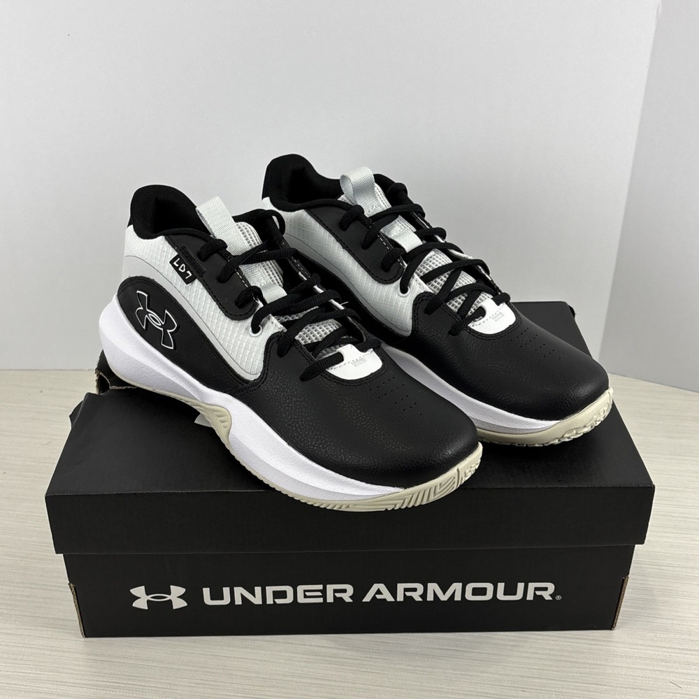 Under Armour Lockdown 7 Shoes Men's Size 9 Black White 3028512 002 NEW